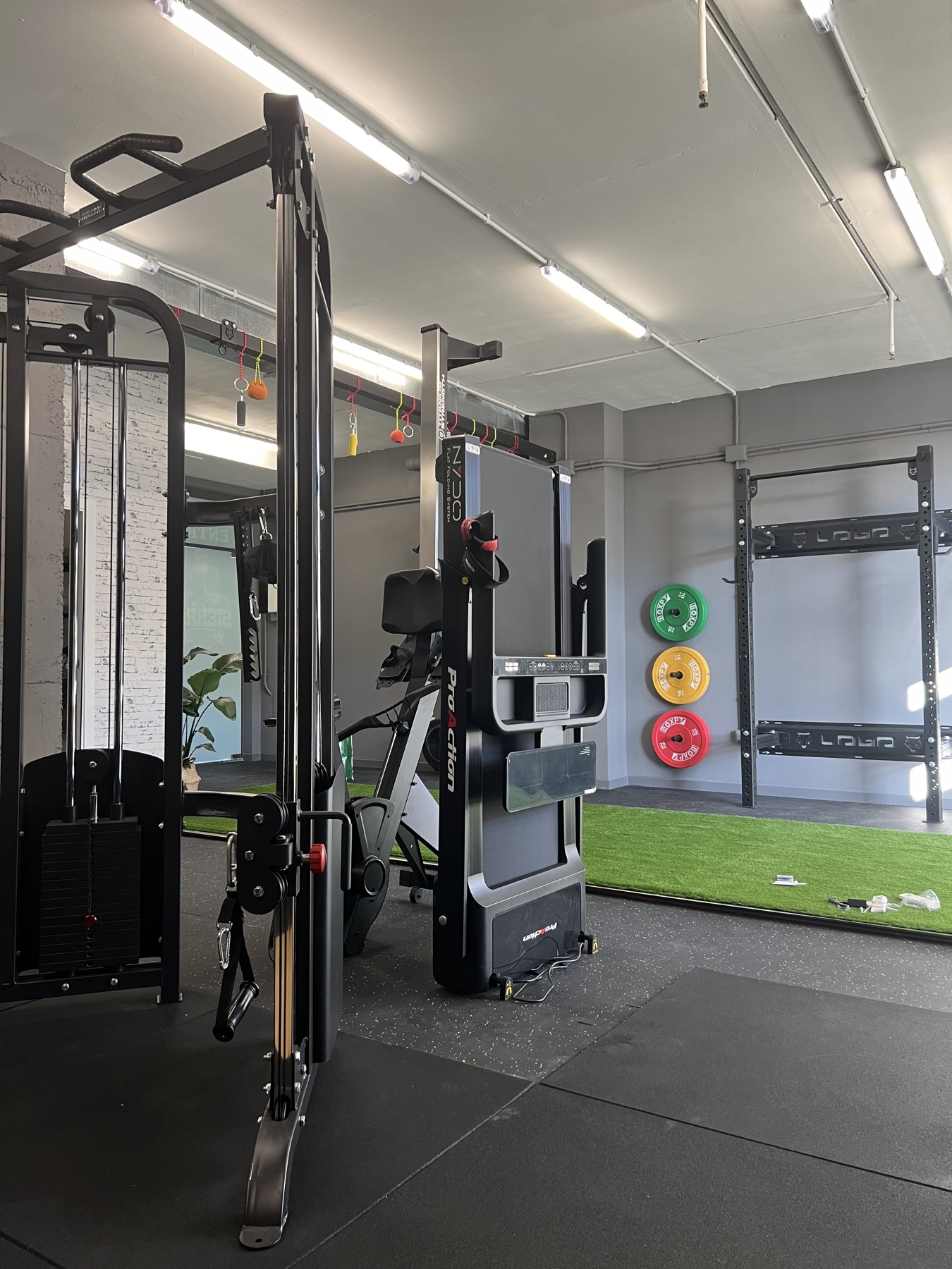 Sala de entrenamiento de Sierra Training